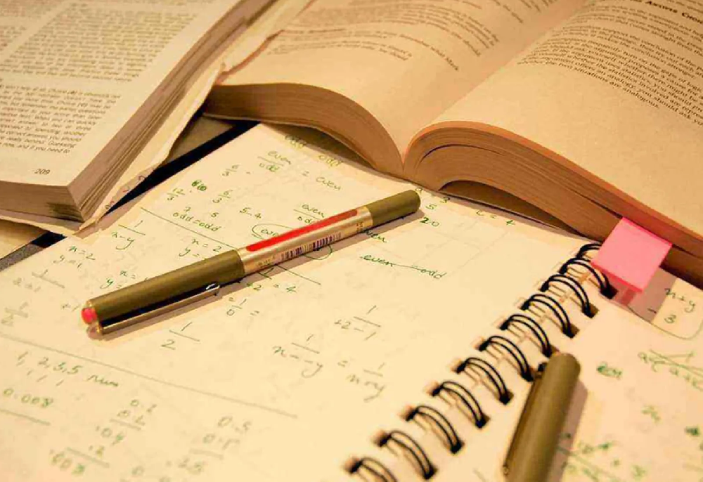 專升本學(xué)歷是第一學(xué)歷嗎？成人高考專升本有用嗎？